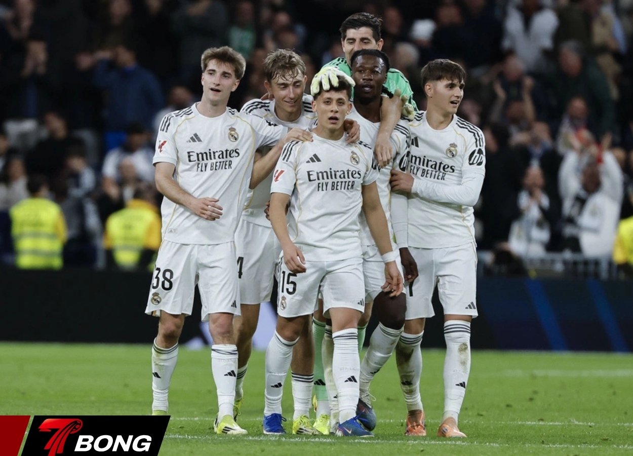 Real Madrid giành chiến thắng với những người trẻ